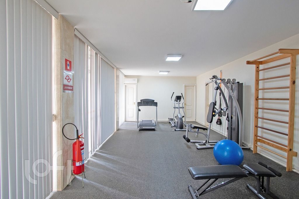 Apartamento, 4 quartos, 246 m² - Foto 4
