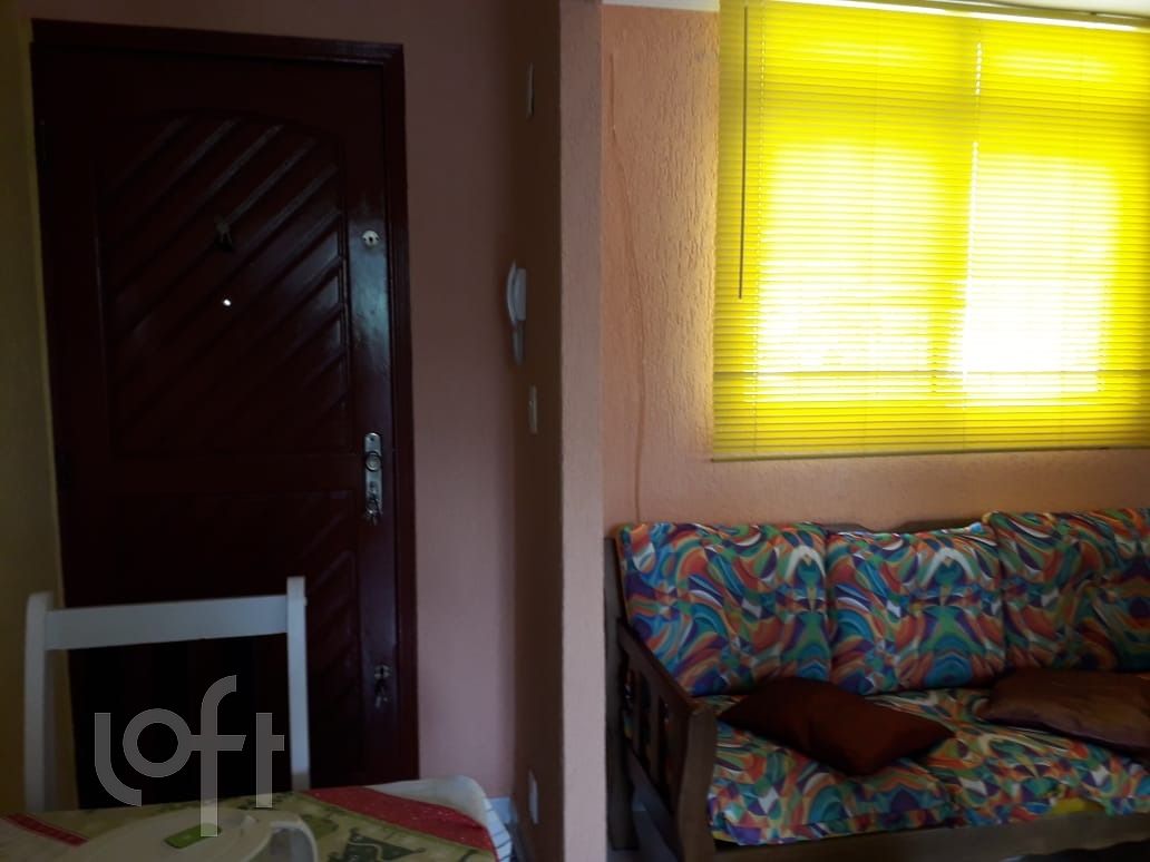 Apartamento à venda com 2 quartos, 38m² - Foto 4