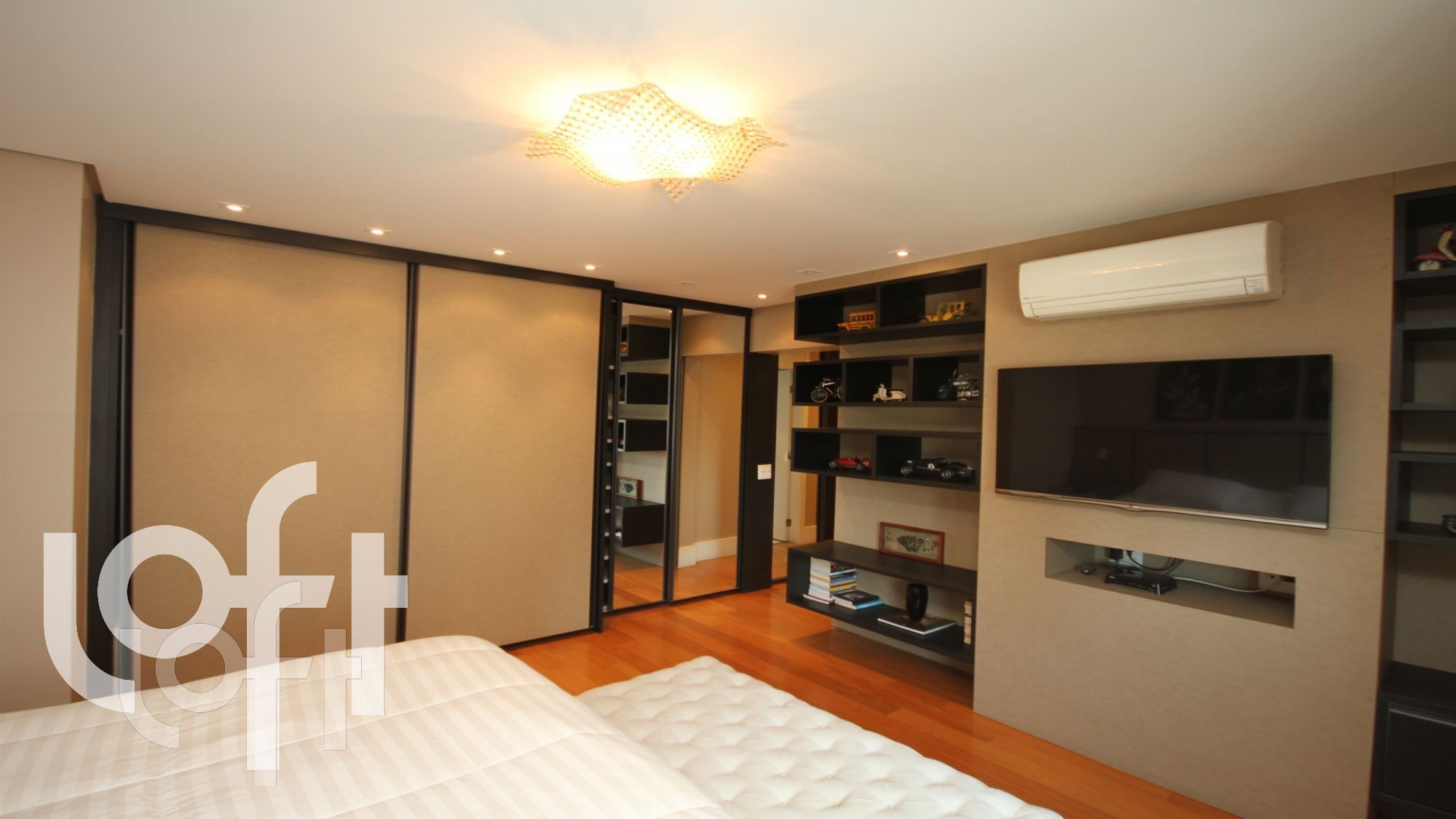 Apartamento à venda com 3 quartos, 200m² - Foto 16