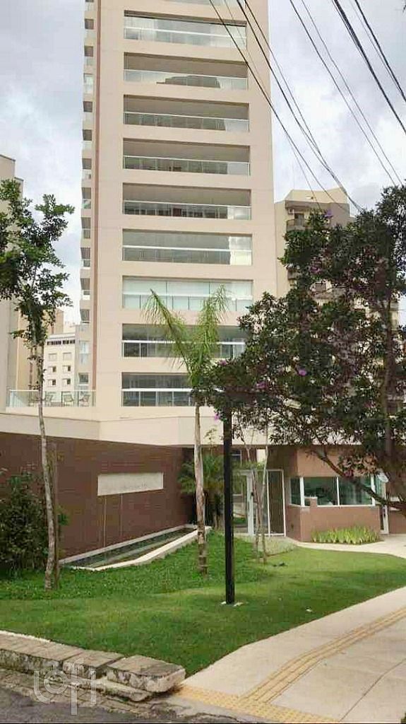 Apartamento à venda com 4 quartos, 272m² - Foto 18