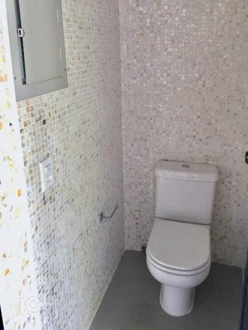 Casa à venda com 4 quartos, 379m² - Foto 10