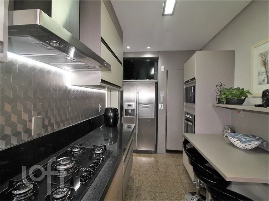 Apartamento, 3 quartos, 210 m² - Foto 2