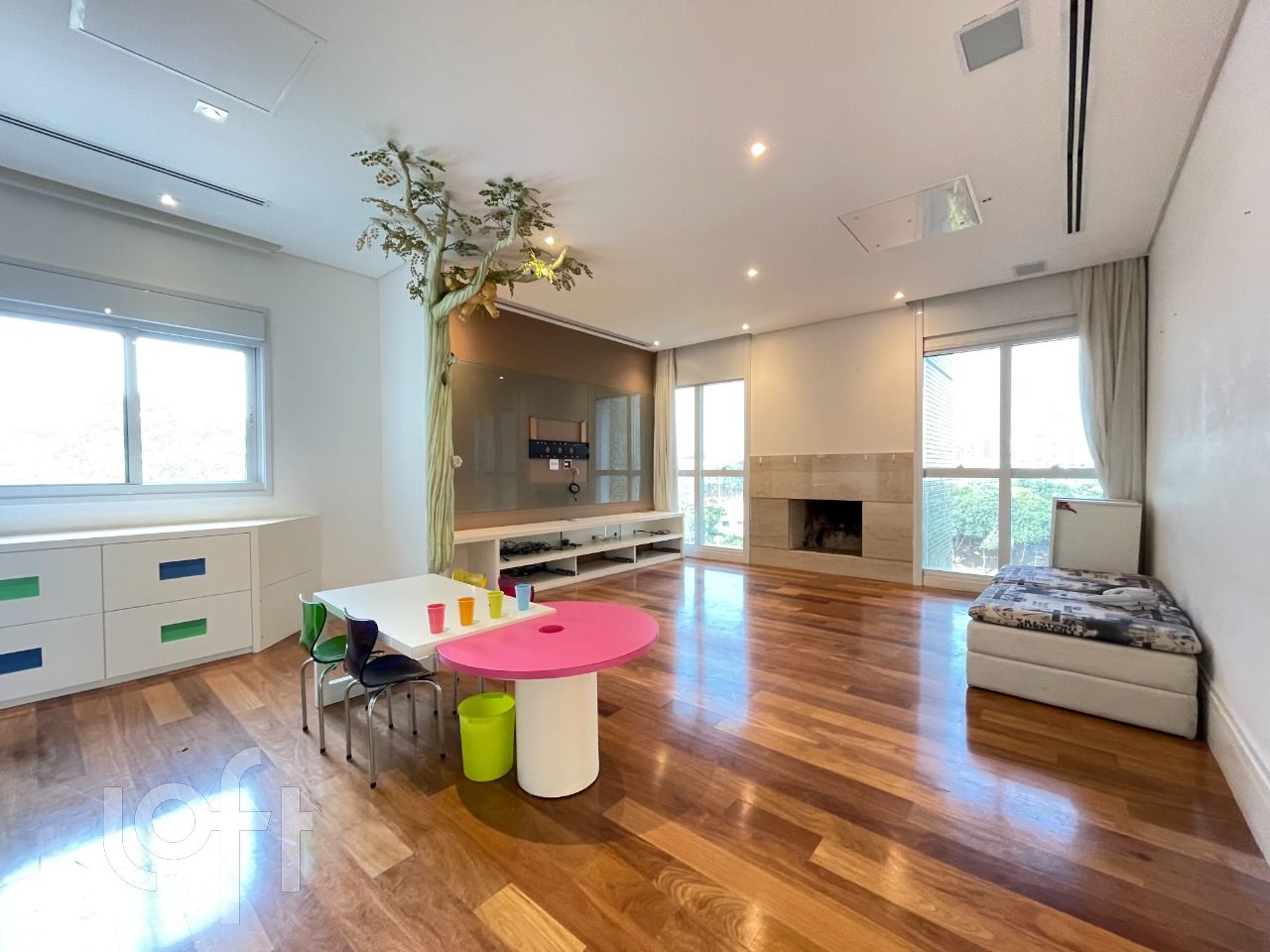 Apartamento, 3 quartos, 330 m² - Foto 17