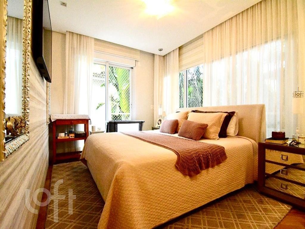 Casa de Condomínio à venda com 4 quartos, 559m² - Foto 22