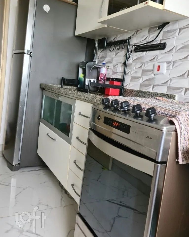 Apartamento à venda com 2 quartos, 47m² - Foto 9