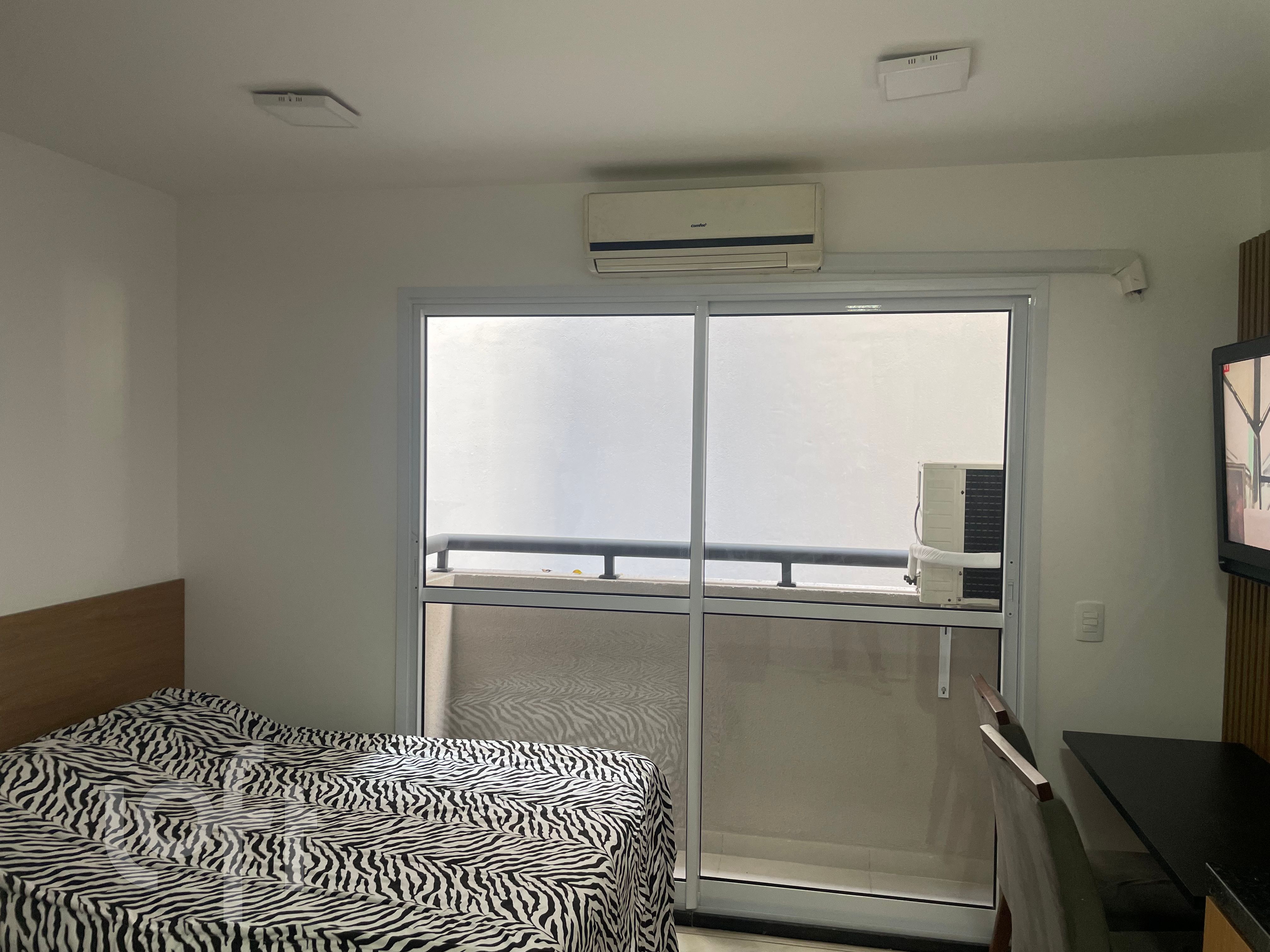 Apartamento, 1 quarto, 21 m² - Foto 2