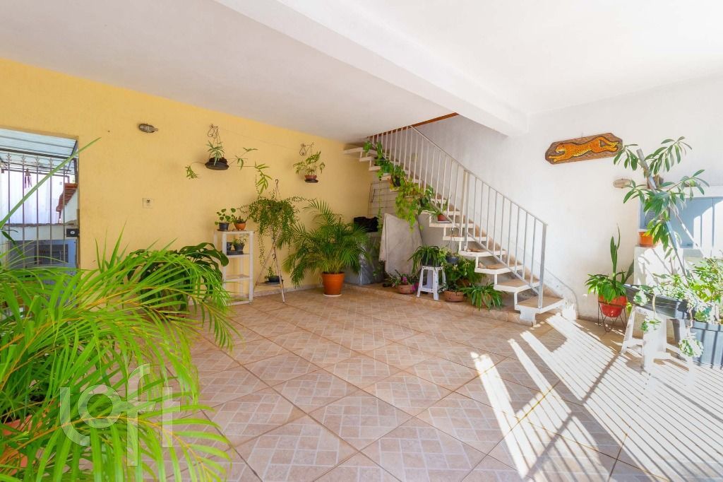 Casa, 2 quartos, 190 m² - Foto 1