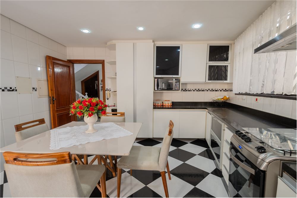 Casa, 4 quartos, 182 m² - Foto 35