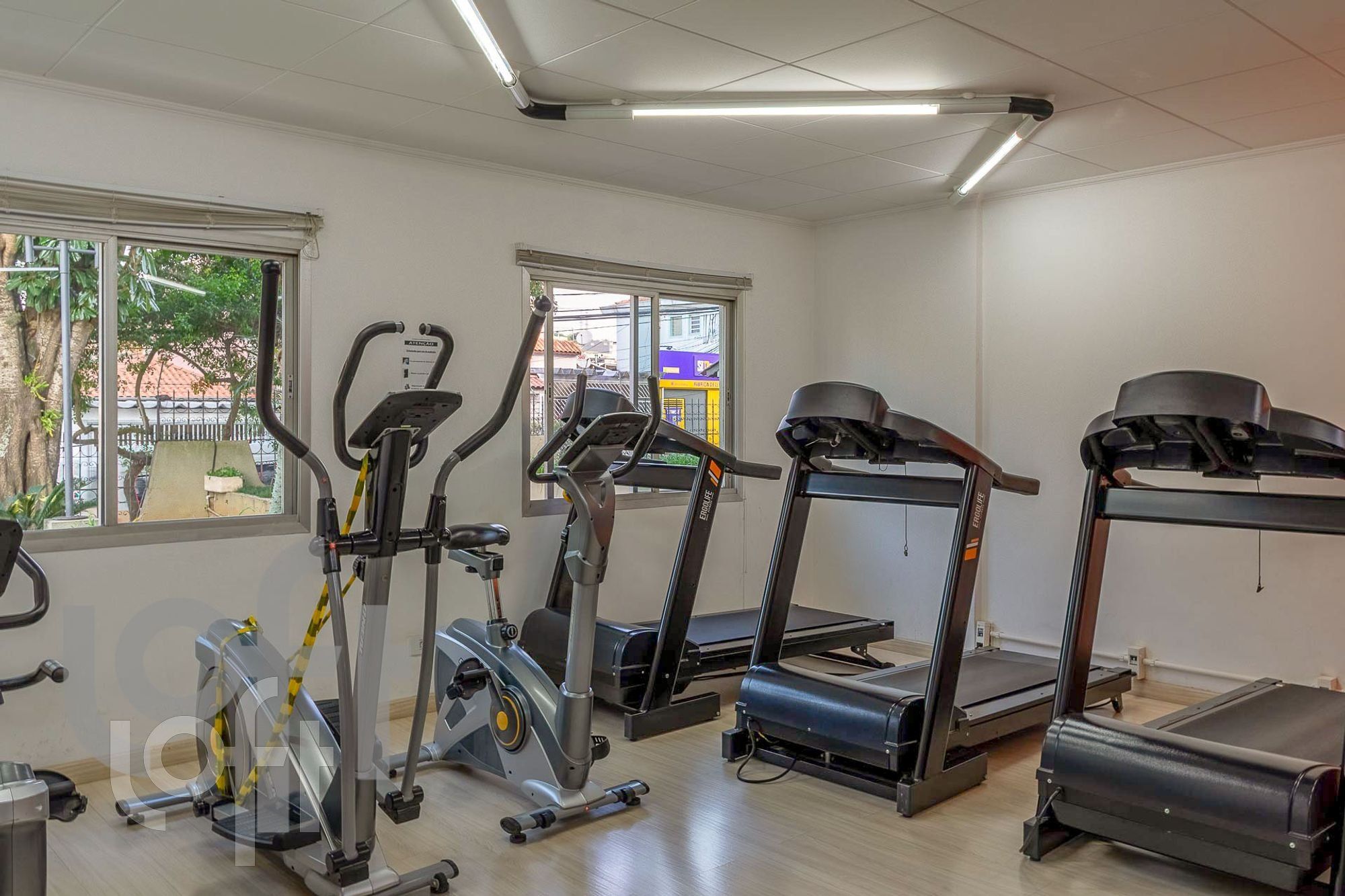Apartamento à venda com 2 quartos, 135m² - Foto 31