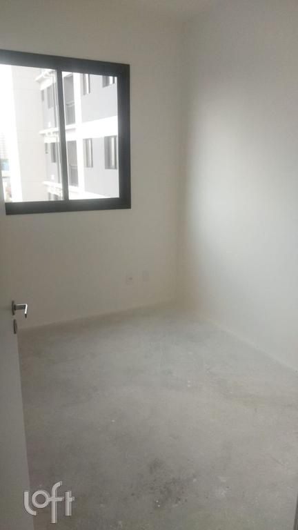 Apartamento à venda com 2 quartos, 44m² - Foto 1