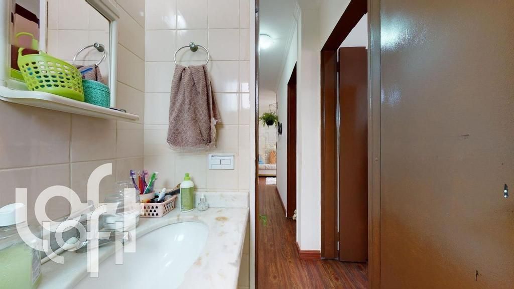 Apartamento à venda com 2 quartos, 44m² - Foto 4