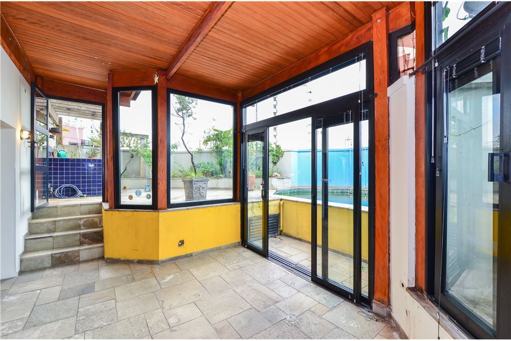 Cobertura, 3 quartos, 176 m² - Foto 2