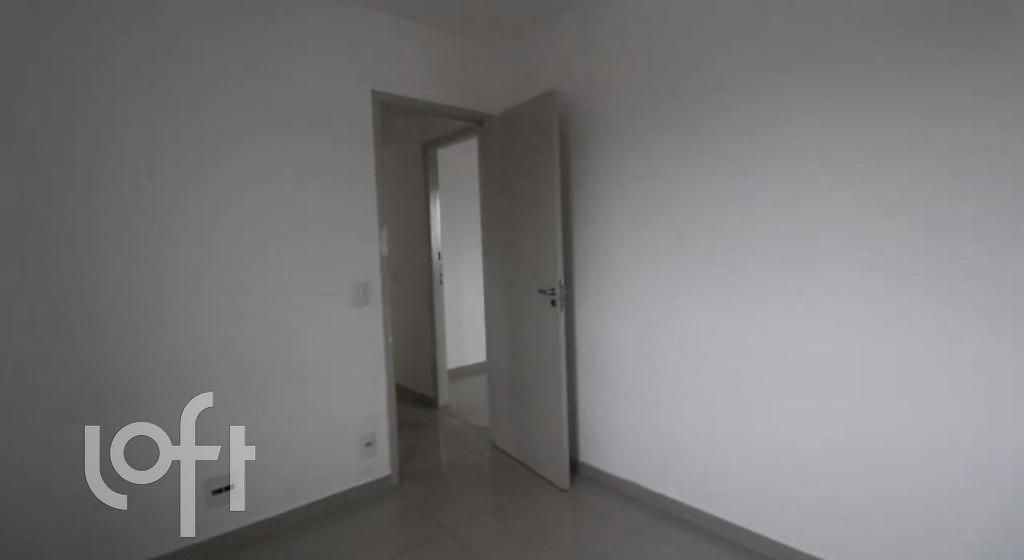 Apartamento à venda com 2 quartos, 48m² - Foto 5