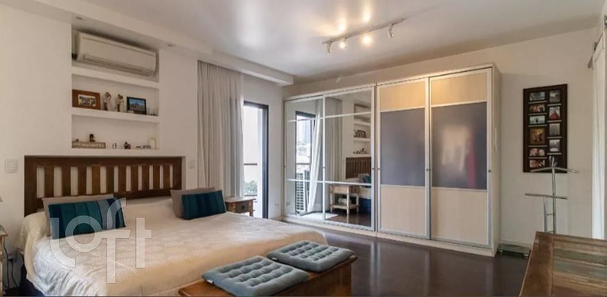 Apartamento à venda com 3 quartos, 167m² - Foto 7