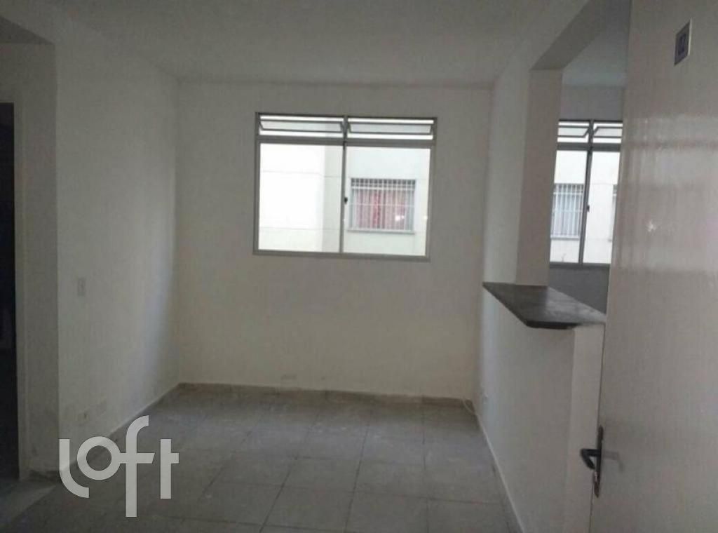 Apartamento à venda com 2 quartos, 40m² - Foto 8