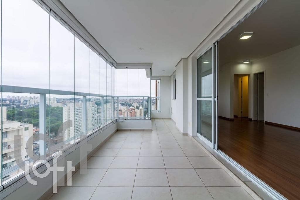 Apartamento, 3 quartos, 110 m² - Foto 2