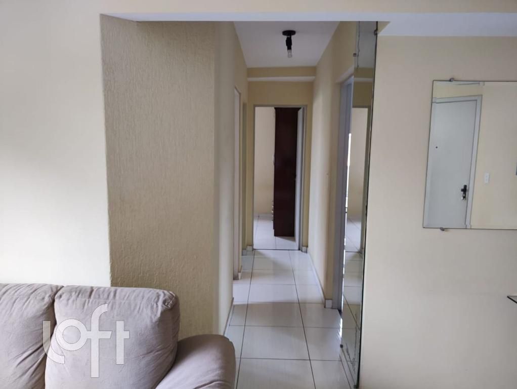 Apartamento à venda com 2 quartos, 69m² - Foto 6