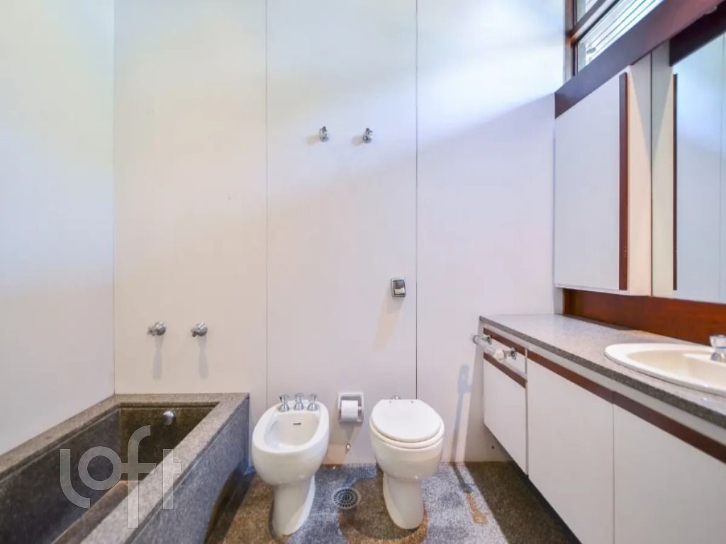 Casa, 4 quartos, 1245 m² - Foto 56