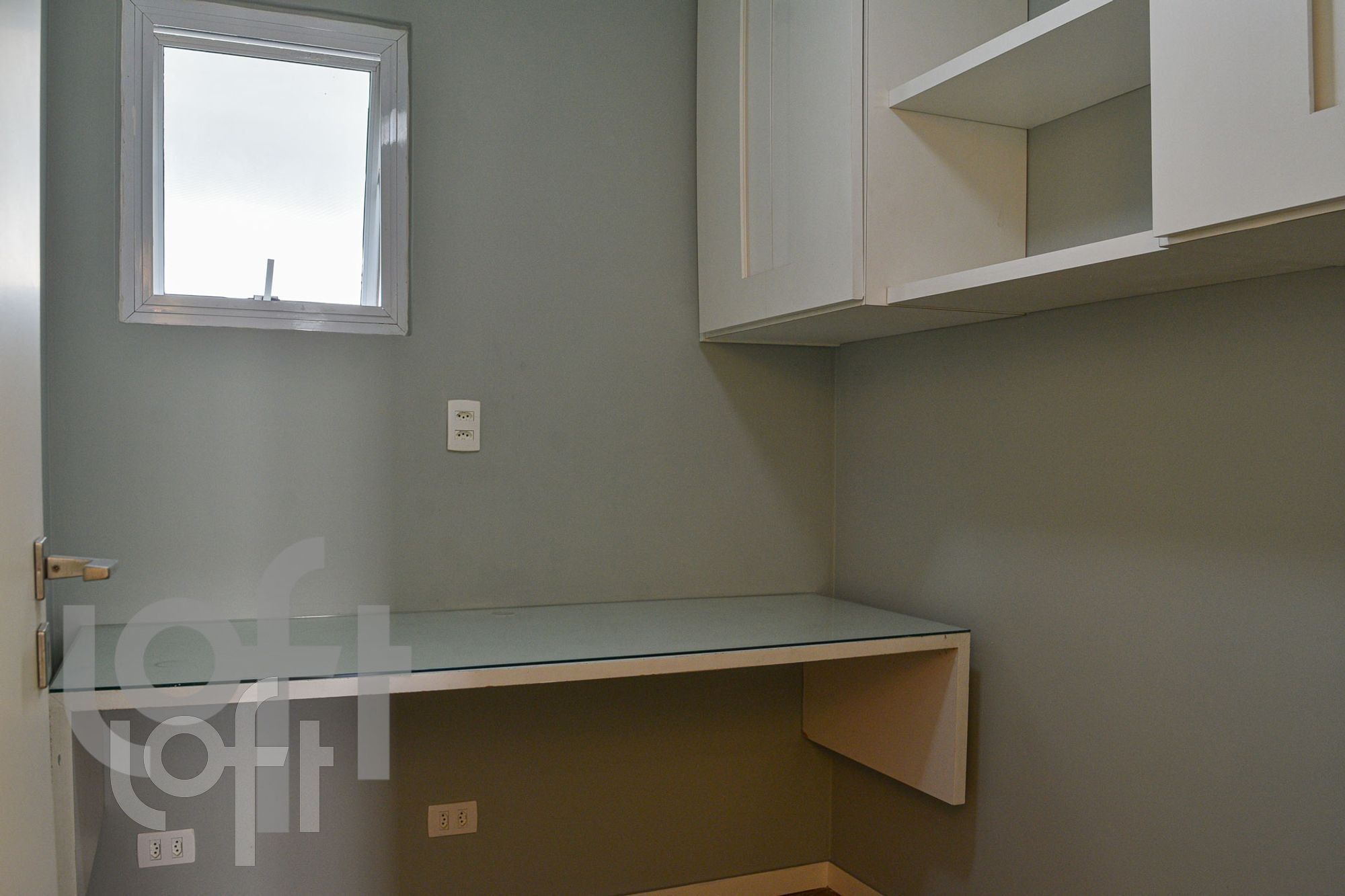 Apartamento à venda com 3 quartos, 200m² - Foto 11