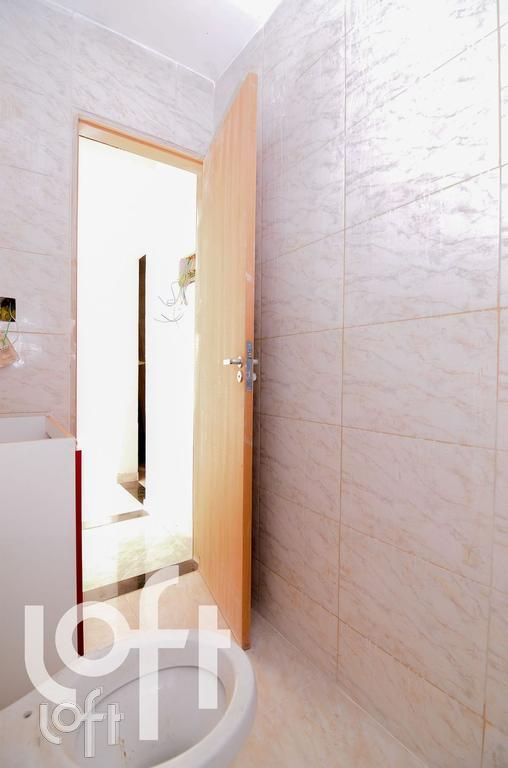 Apartamento à venda com 2 quartos, 47m² - Foto 23