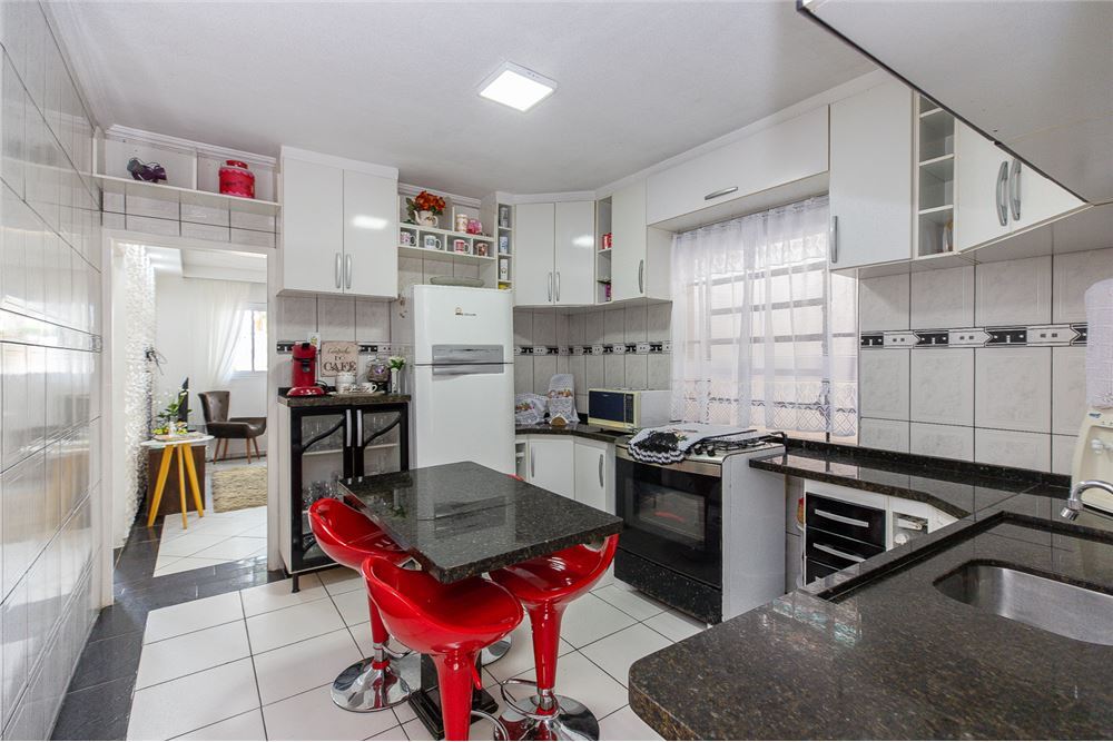 Casa à venda com 3 quartos, 170m² - Foto 11