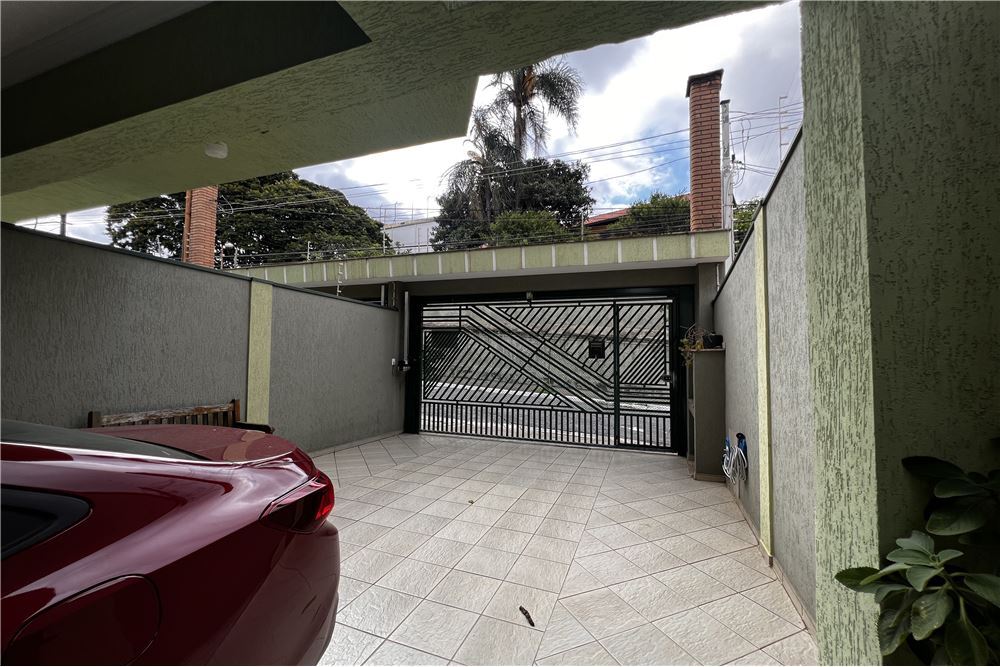 Casa à venda com 4 quartos, 250m² - Foto 25