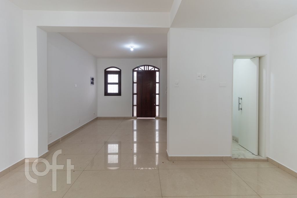 Casa à venda com 3 quartos, 210m² - Foto 10