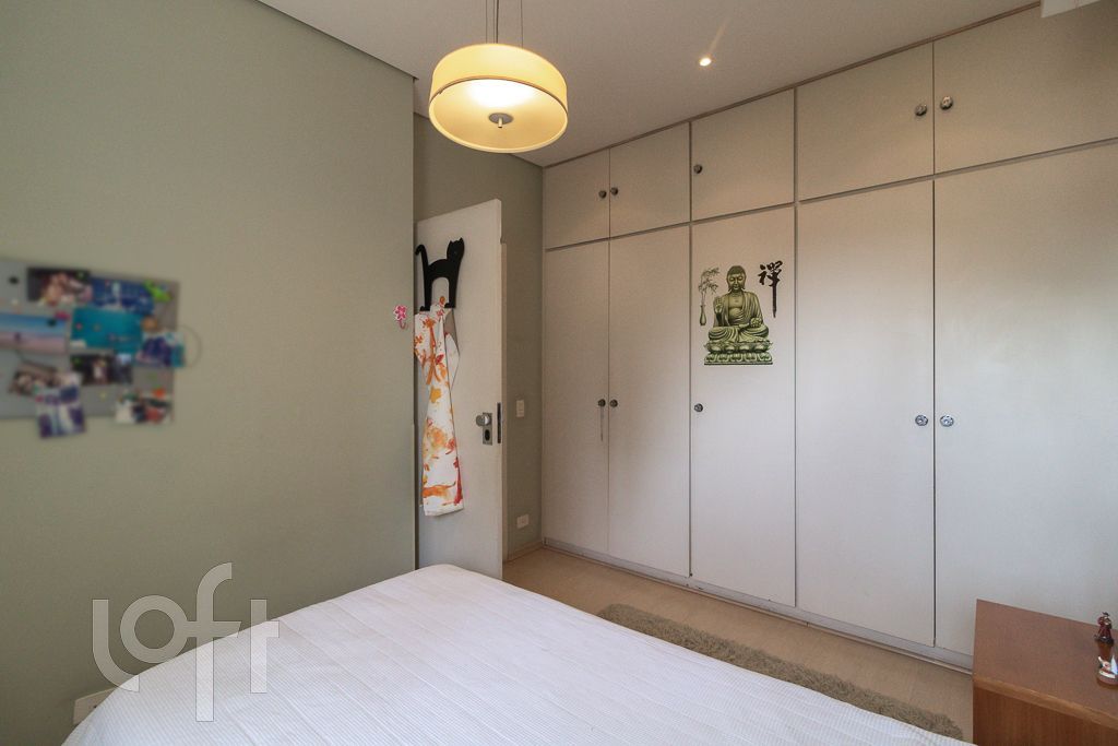 Casa à venda com 4 quartos, 276m² - Foto 18