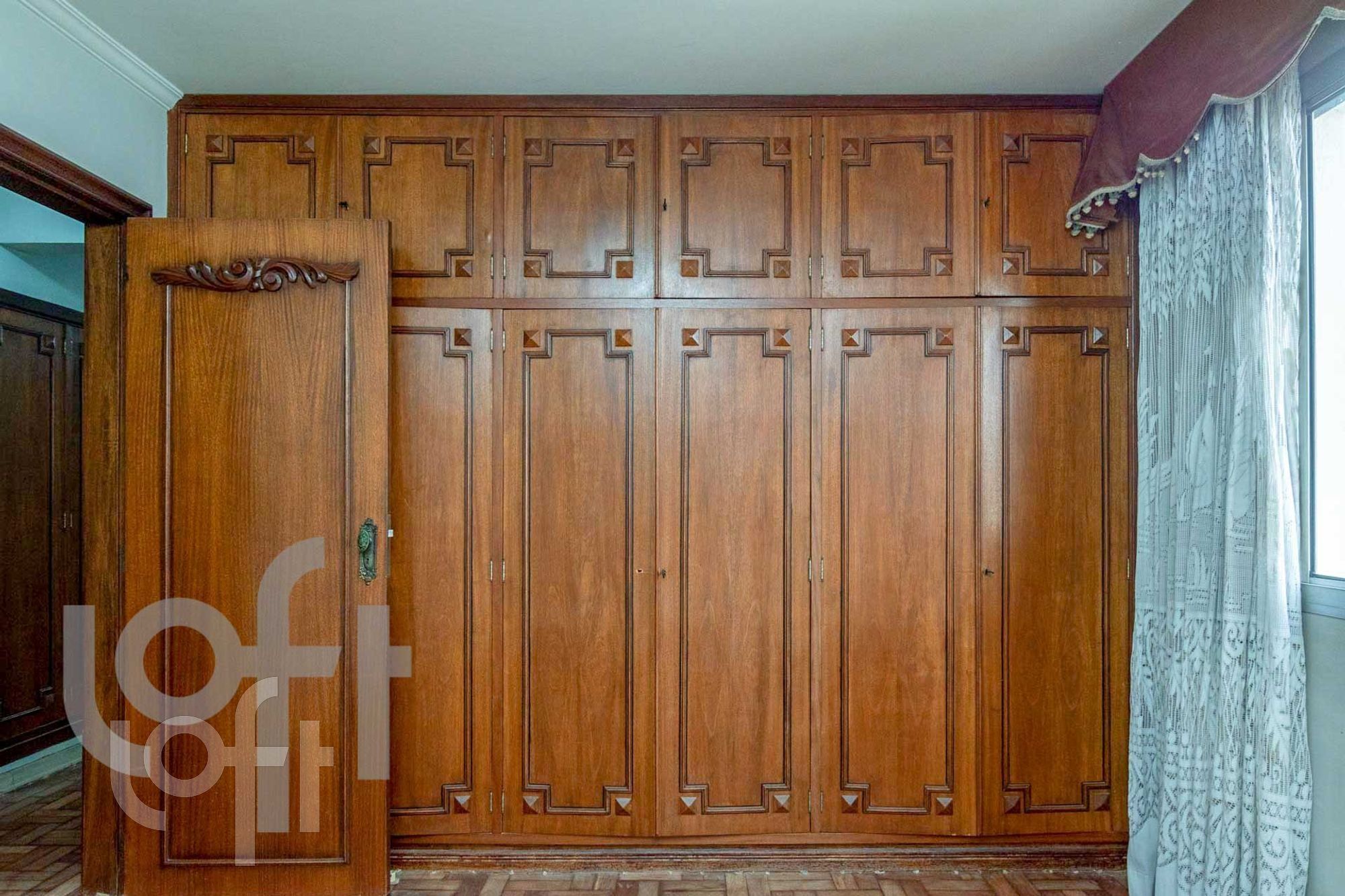 Apartamento à venda com 3 quartos, 225m² - Foto 7