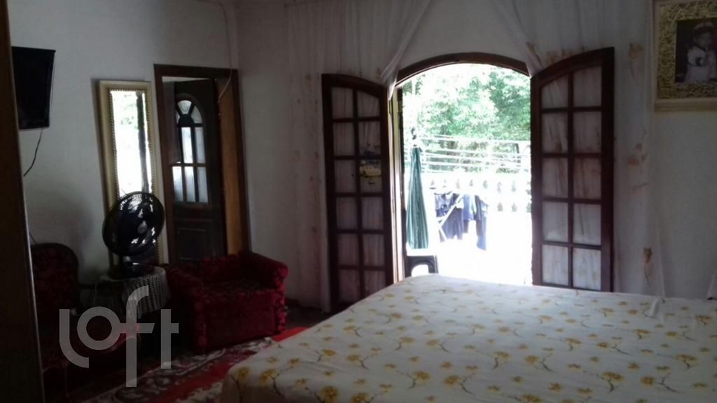 Casa, 4 quartos, 250 m² - Foto 1