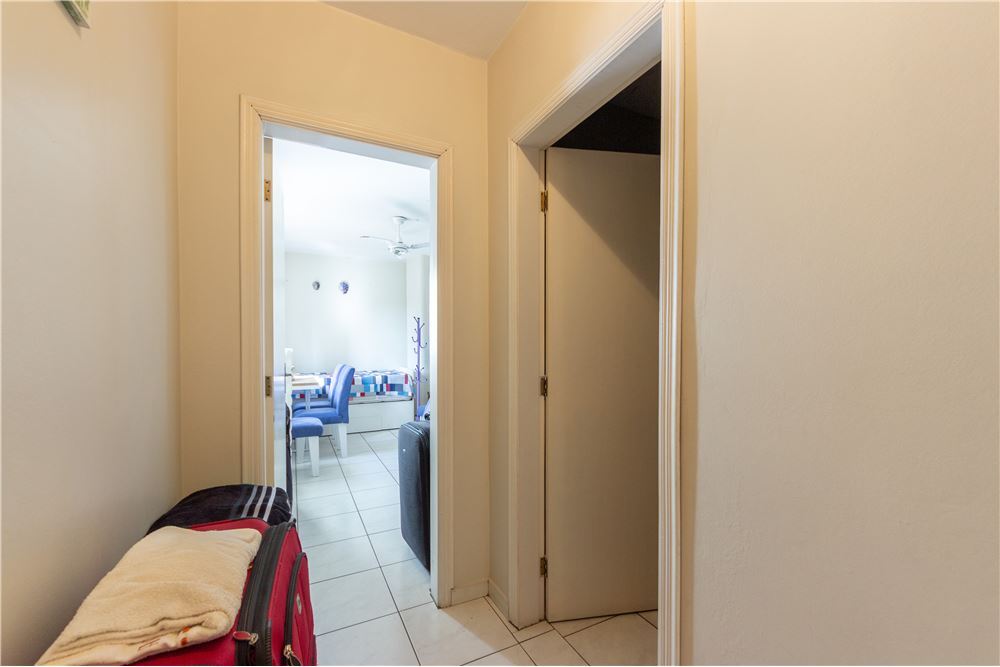 Casa à venda com 3 quartos, 380m² - Foto 7