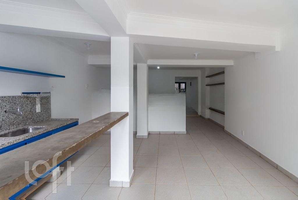 Casa à venda com 3 quartos, 210m² - Foto 6