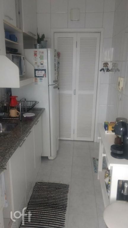 Apartamento à venda com 2 quartos, 64m² - Foto 23