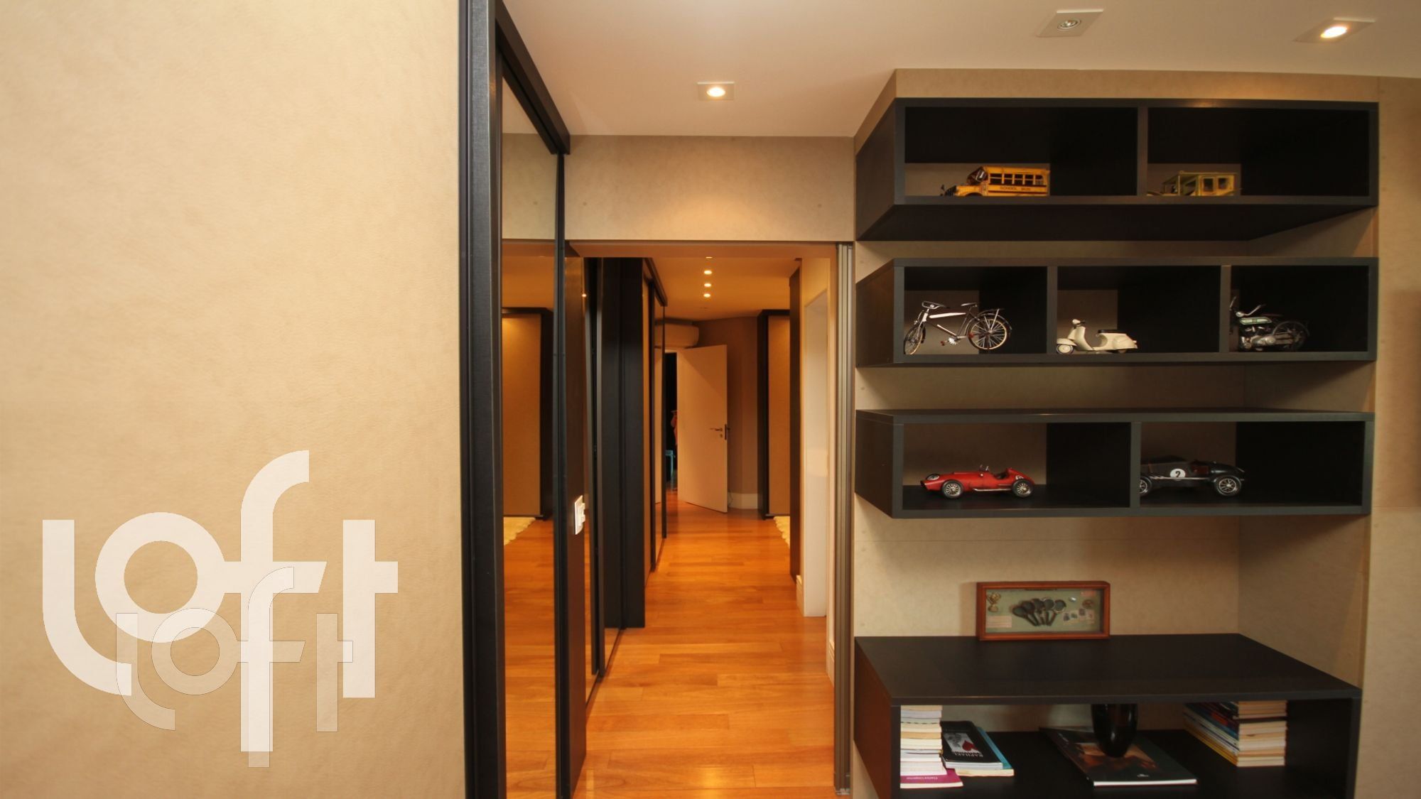 Apartamento à venda com 3 quartos, 200m² - Foto 7