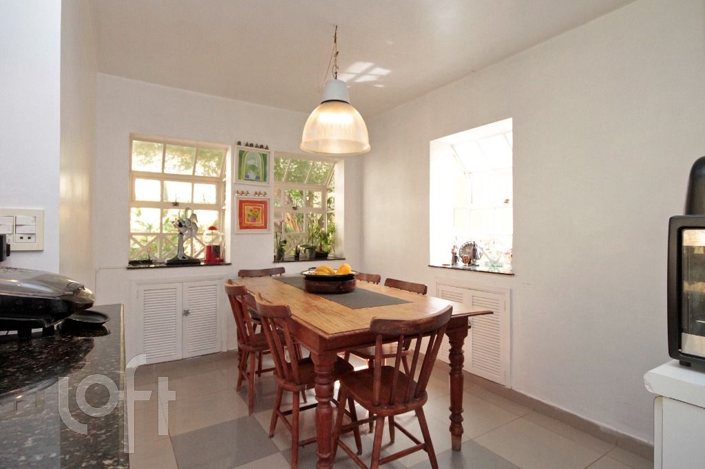 Casa, 4 quartos, 235 m² - Foto 28