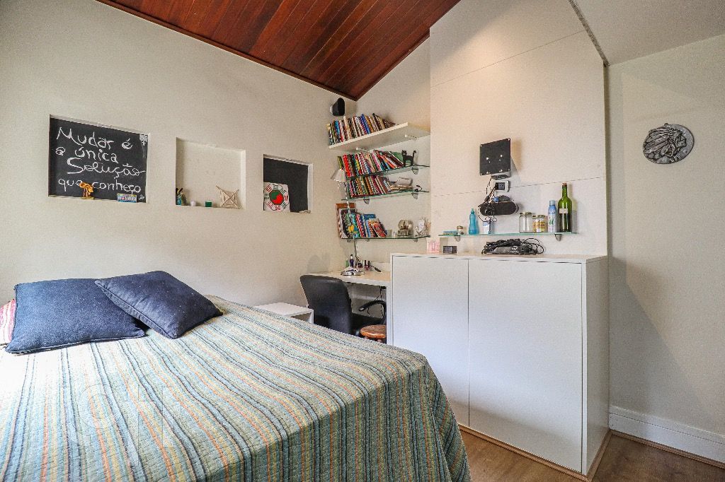 Casa, 4 quartos, 343 m² - Foto 35