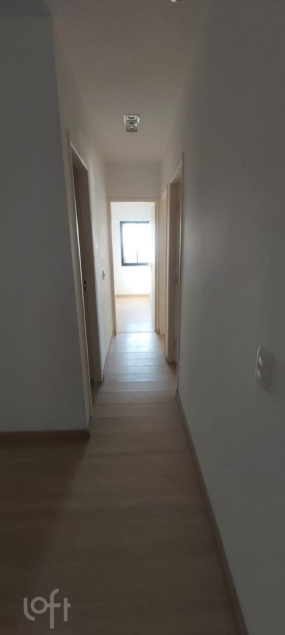 Apartamento à venda com 3 quartos, 70m² - Foto 2