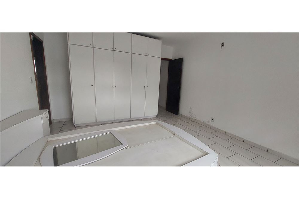 Casa, 3 quartos, 205 m² - Foto 16