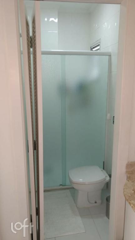 Apartamento à venda com 2 quartos, 64m² - Foto 1