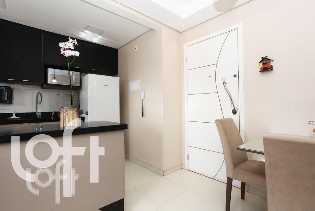 Apartamento à venda com 2 quartos, 43m² - Foto 13