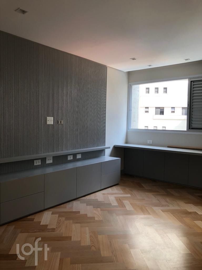 Apartamento à venda com 4 quartos, 240m² - Foto 8