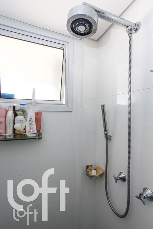 Apartamento à venda com 2 quartos, 63m² - Foto 1