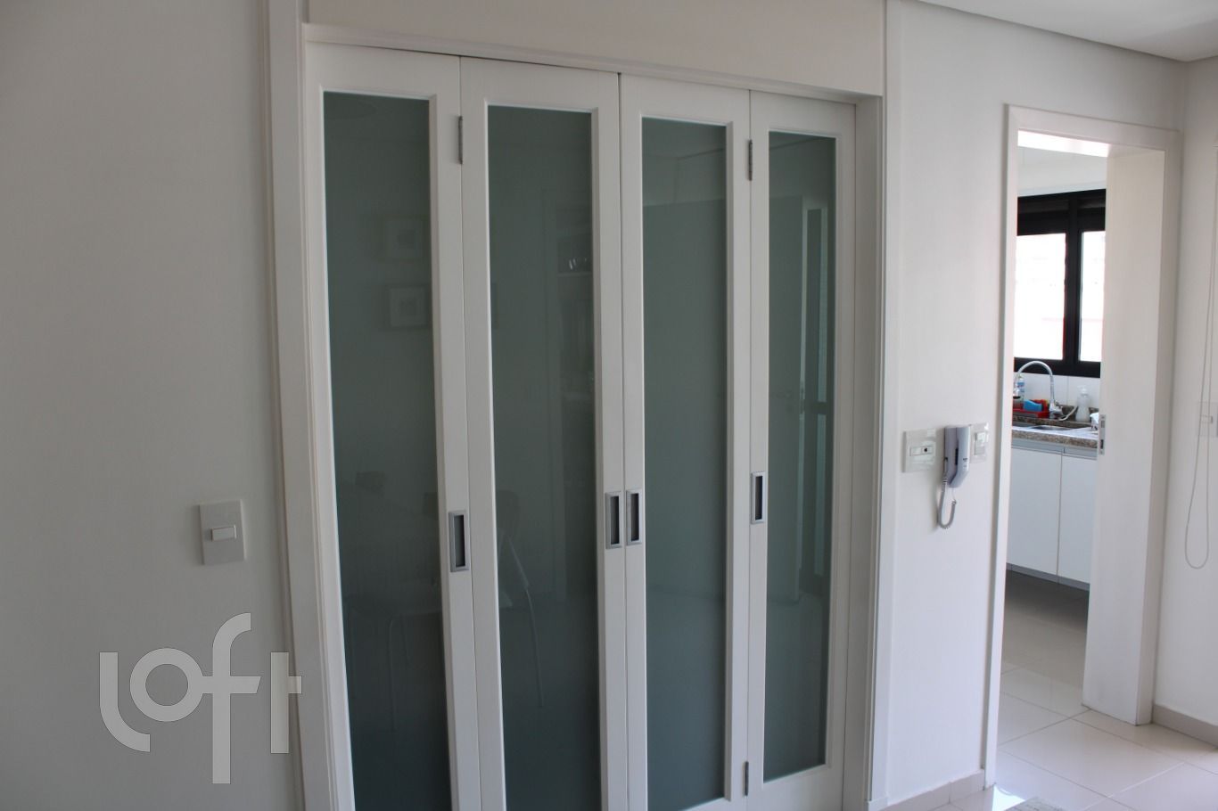Apartamento à venda com 4 quartos, 234m² - Foto 11
