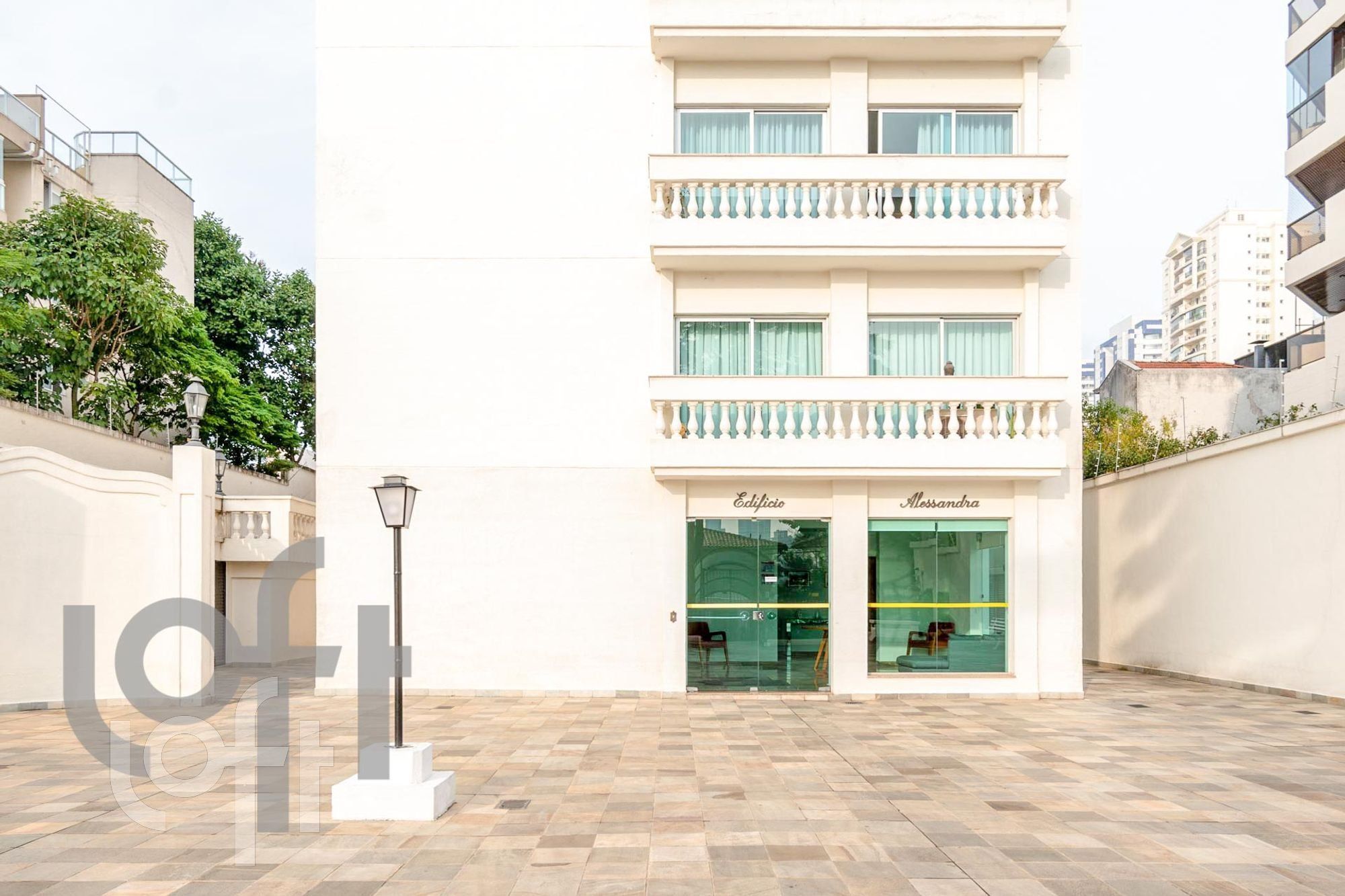 Apartamento à venda com 3 quartos, 225m² - Foto 46