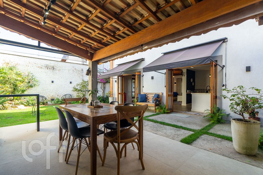 Casa, 3 quartos, 210 m² - Foto 6