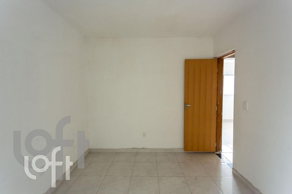 Apartamento à venda com 2 quartos, 47m² - Foto 5