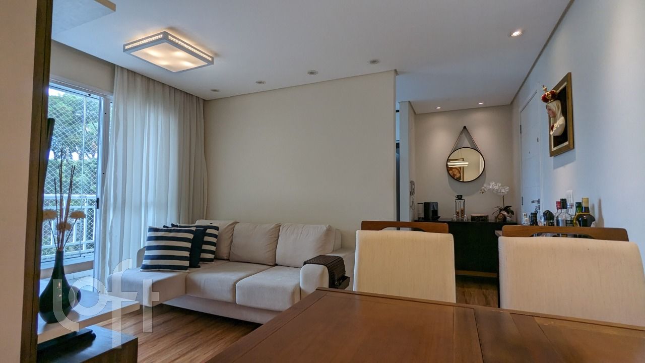Apartamento à venda com 2 quartos, 50m² - Foto 2