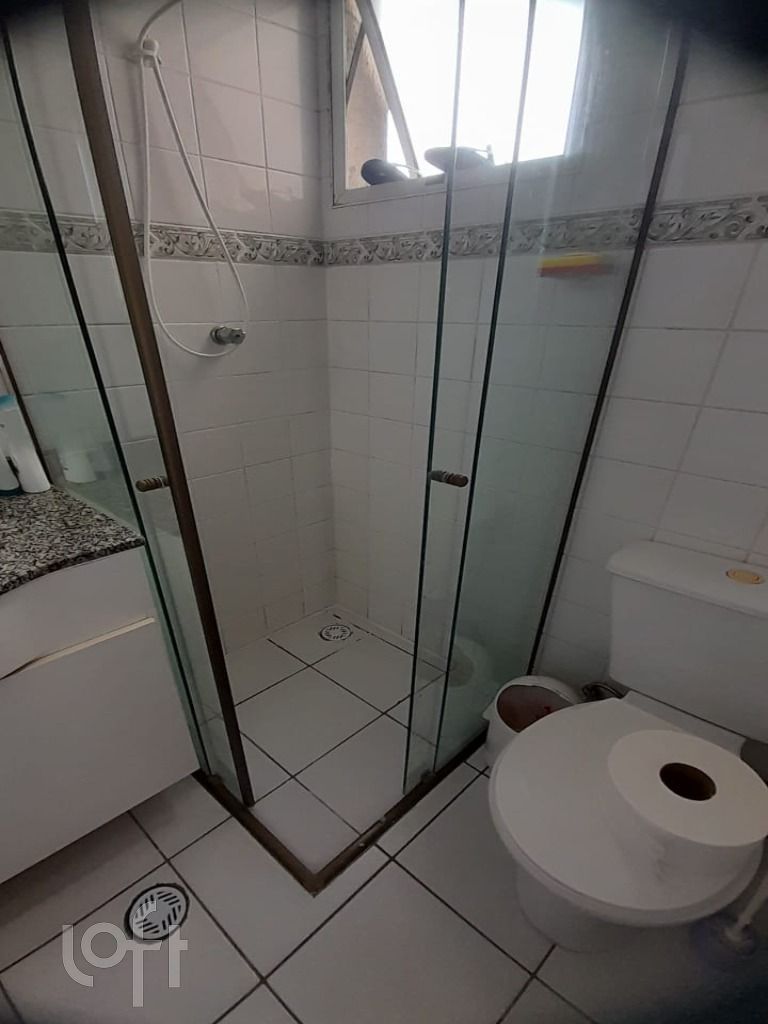 Apartamento à venda com 2 quartos, 45m² - Foto 11
