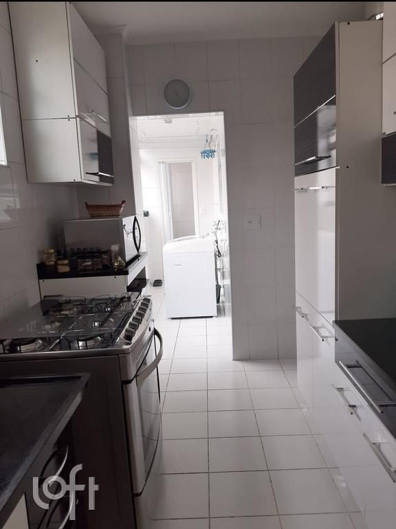 Apartamento à venda com 2 quartos, 74m² - Foto 13