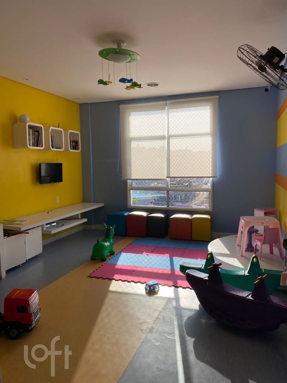 Apartamento à venda com 2 quartos, 49m² - Foto 28